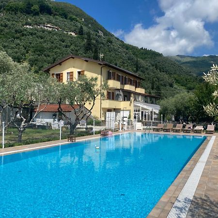 Sotto Il Cielo Di Toscana Appartamenti In Tenuta Only Adults No Pet Camaiore Exterior photo