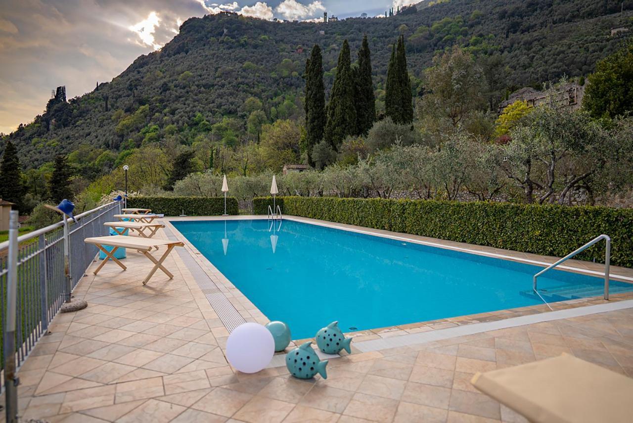 Sotto Il Cielo Di Toscana Appartamenti In Tenuta Only Adults No Pet Camaiore Exterior photo