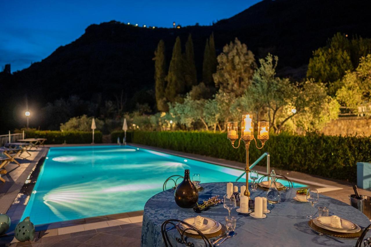 Sotto Il Cielo Di Toscana Appartamenti In Tenuta Only Adults No Pet Camaiore Exterior photo